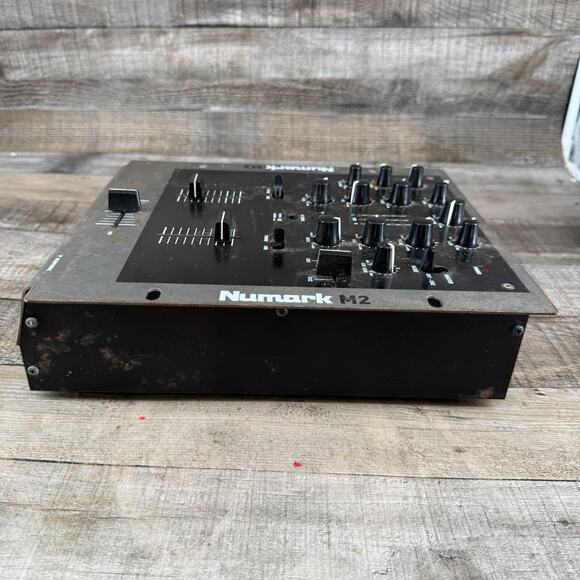 Numark M2 2 Channel Scratch Mixer DJ As Is - Picture 9 of 16